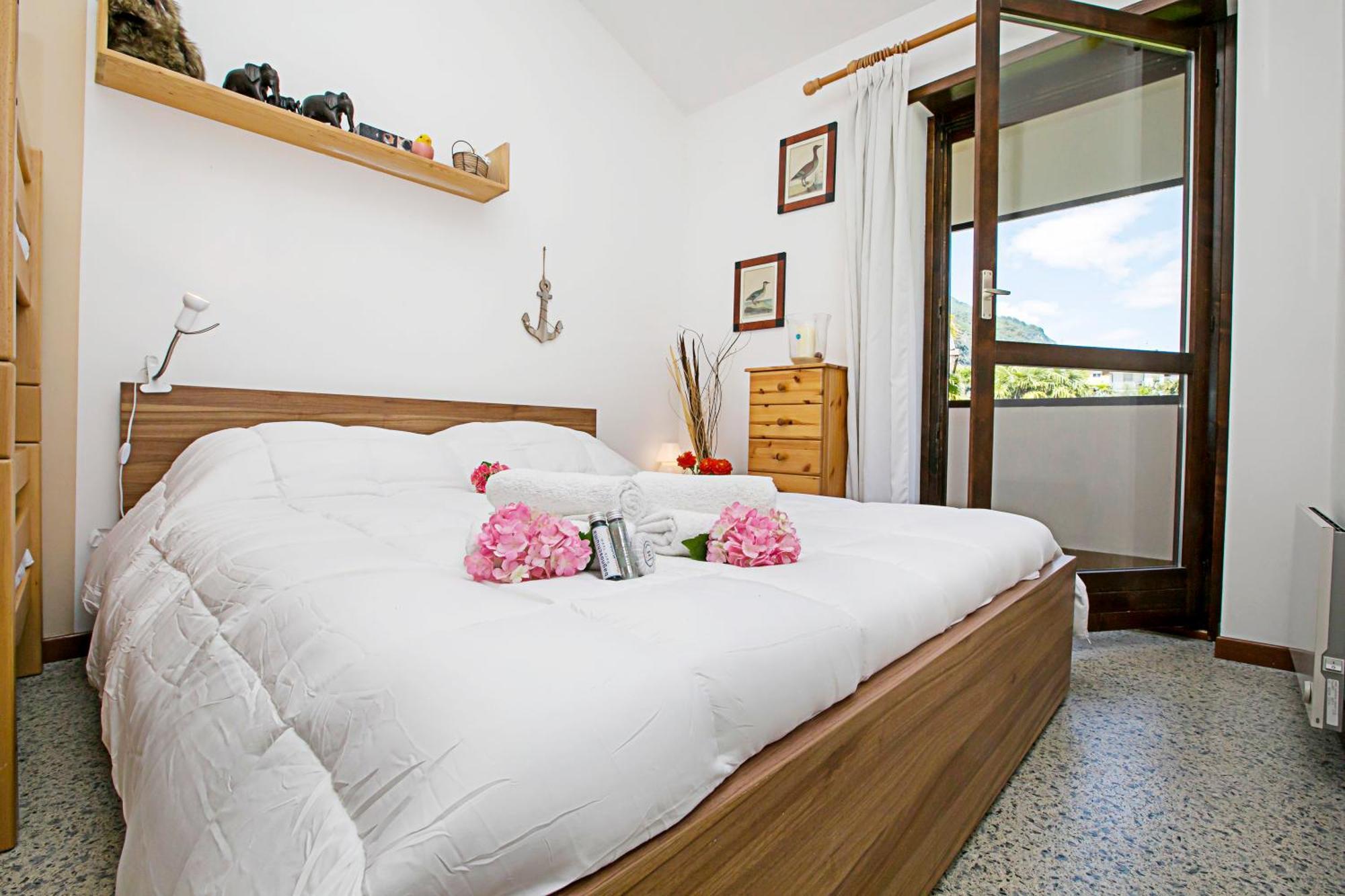 Residence Christina Due Laghi - Happy Rentals Tenno Eksteriør bilde