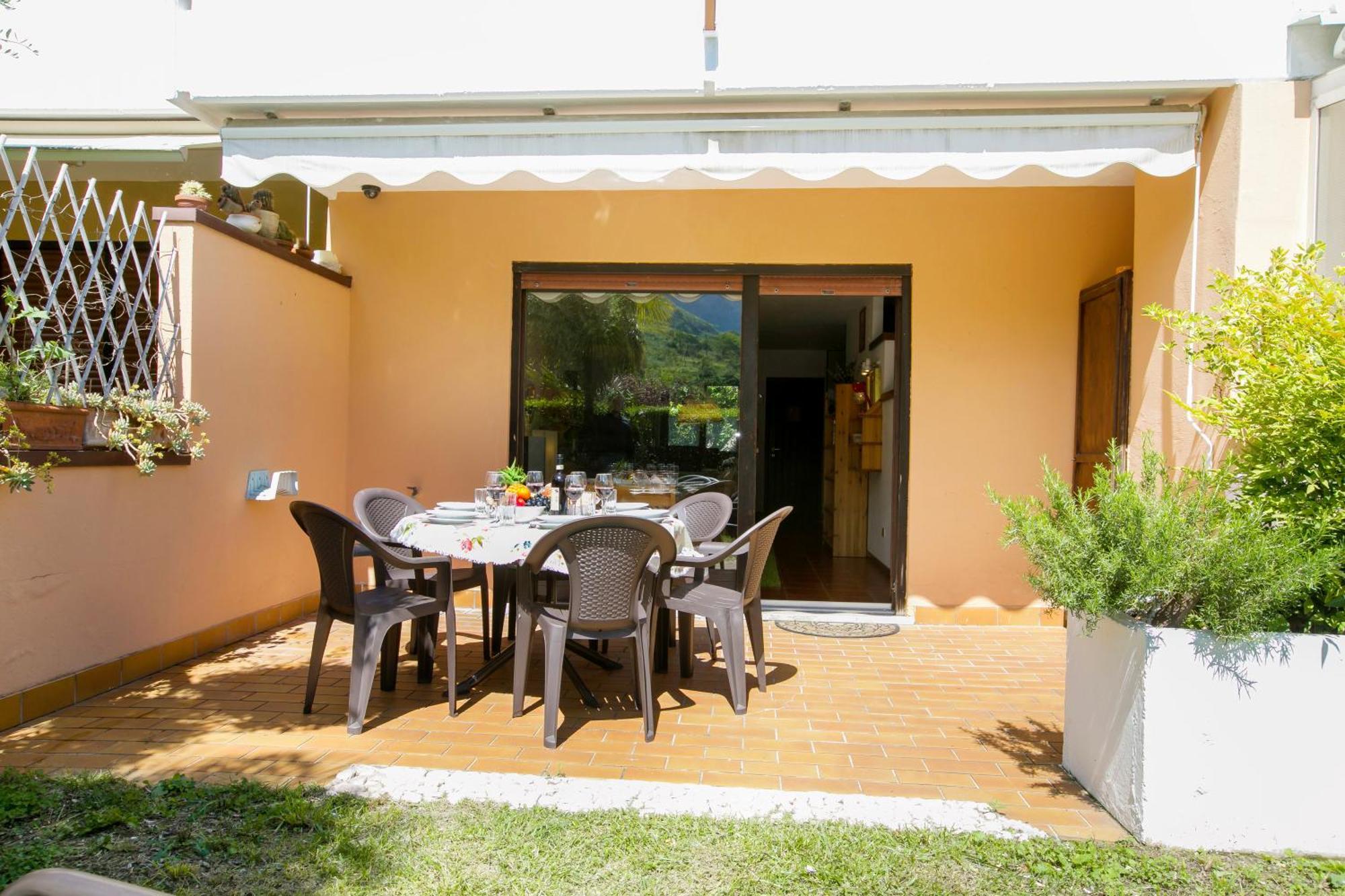 Residence Christina Due Laghi - Happy Rentals Tenno Eksteriør bilde